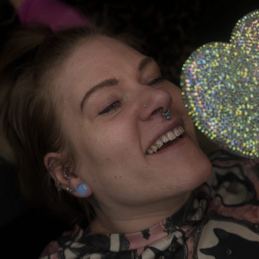 Tooth gems hos House of Body Art i Viborg